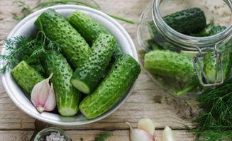 吃瓜会胃胀气吗,吃瓜引发胃胀气?揭秘夏日消暑美食的潜在风险