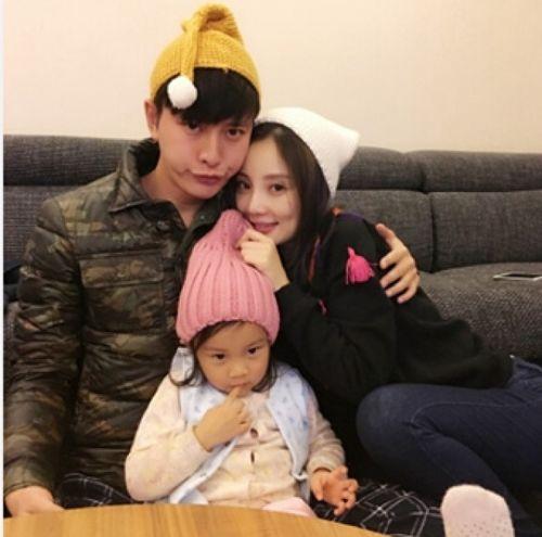 贾乃亮李小璐吃瓜事件,娱乐圈的婚姻裂痕与吃瓜群众的热议