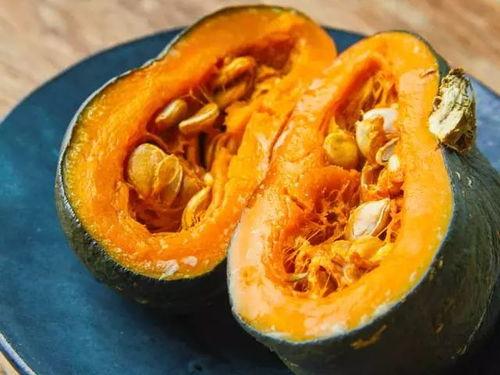 小瓜蒸着吃,简单美味，健康养生